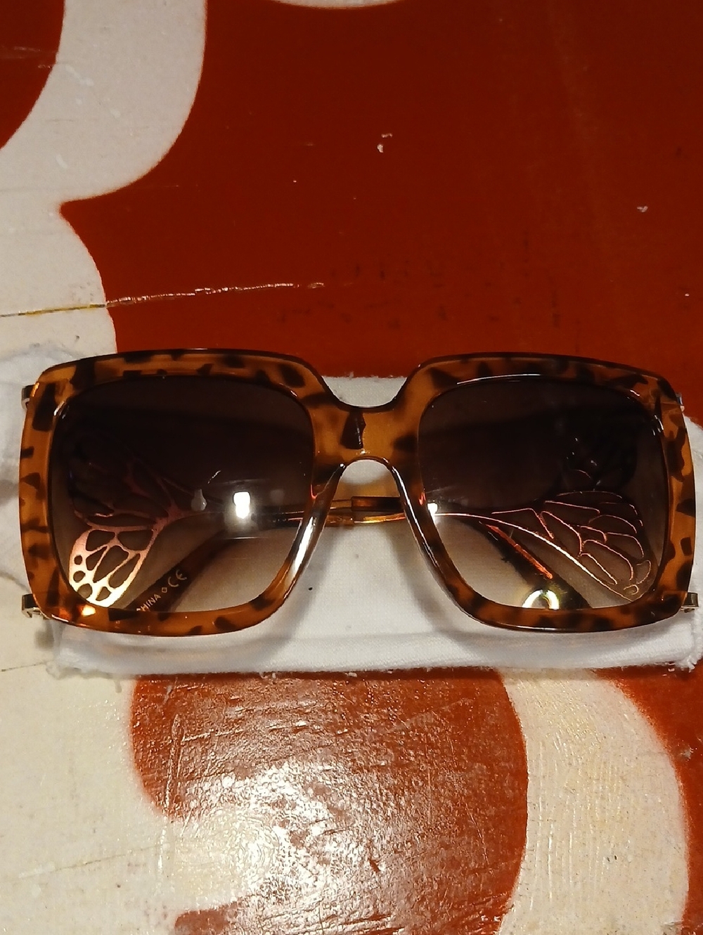 Betsey Johnson Tortoiseshell Square Sunglasses with Gradient Lenses